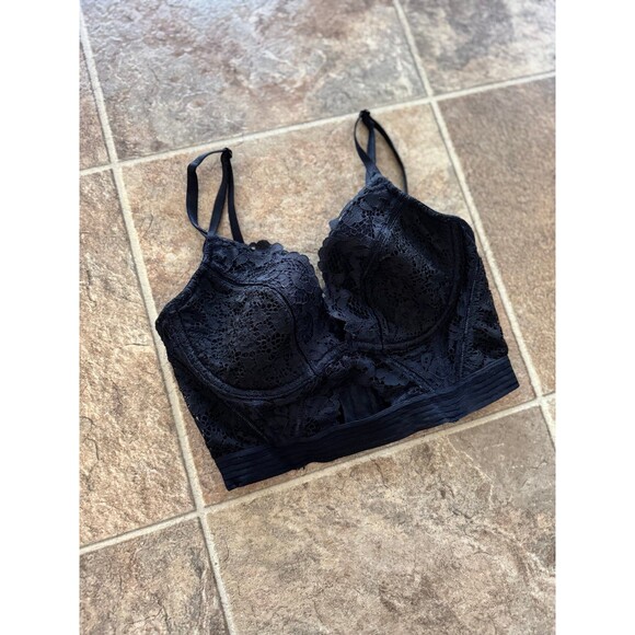 Victoria’s Secret Very Sexy Lace Bra Size 32C - Picture 3 of 9